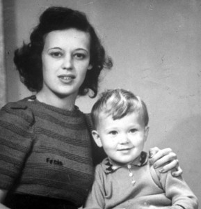 David & Mum, Walton on Thames, 1942
